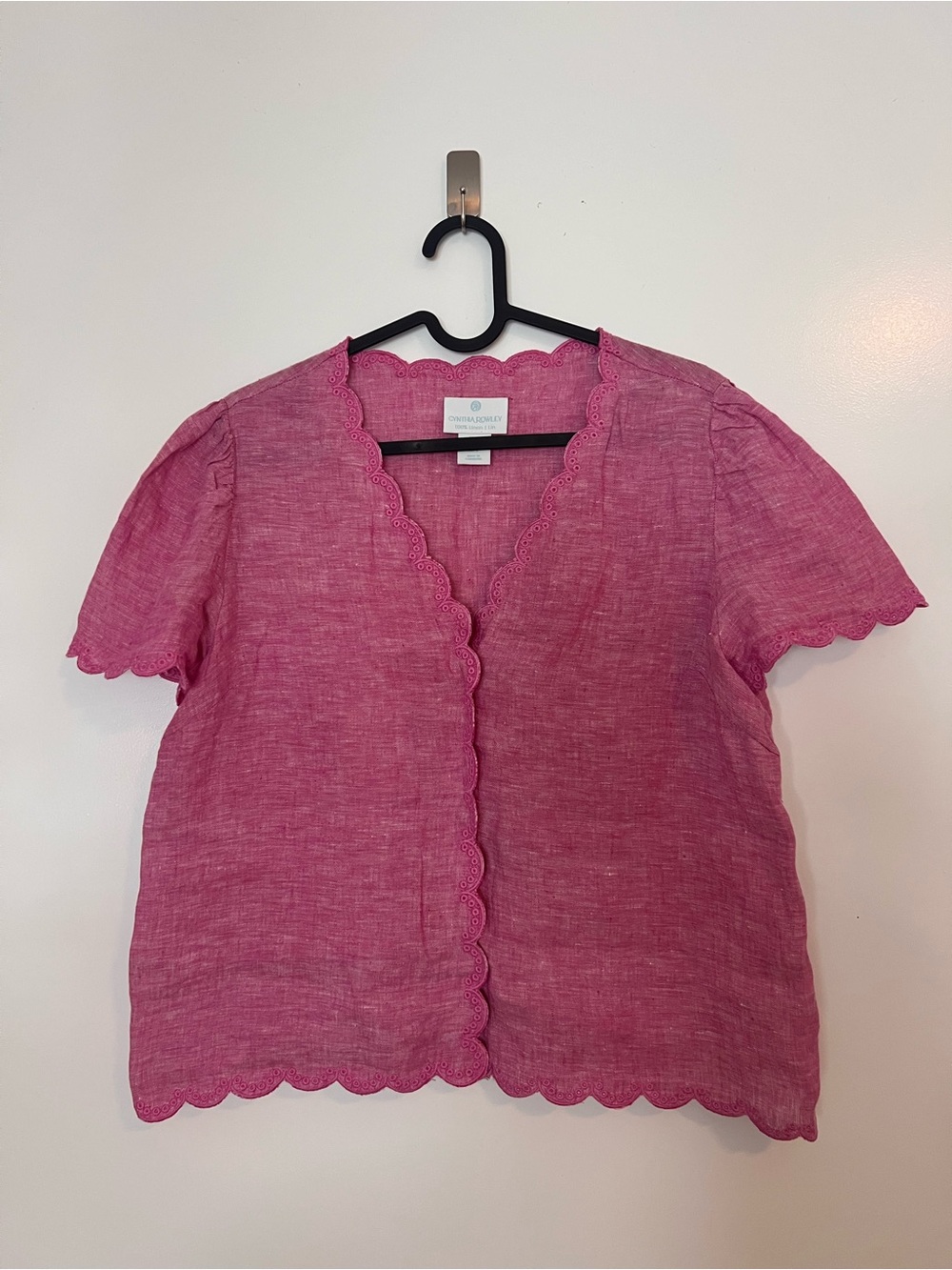 Cynthia Rowley Pink Scalloped V-Neck Linen-Blend Short Sleeve Top